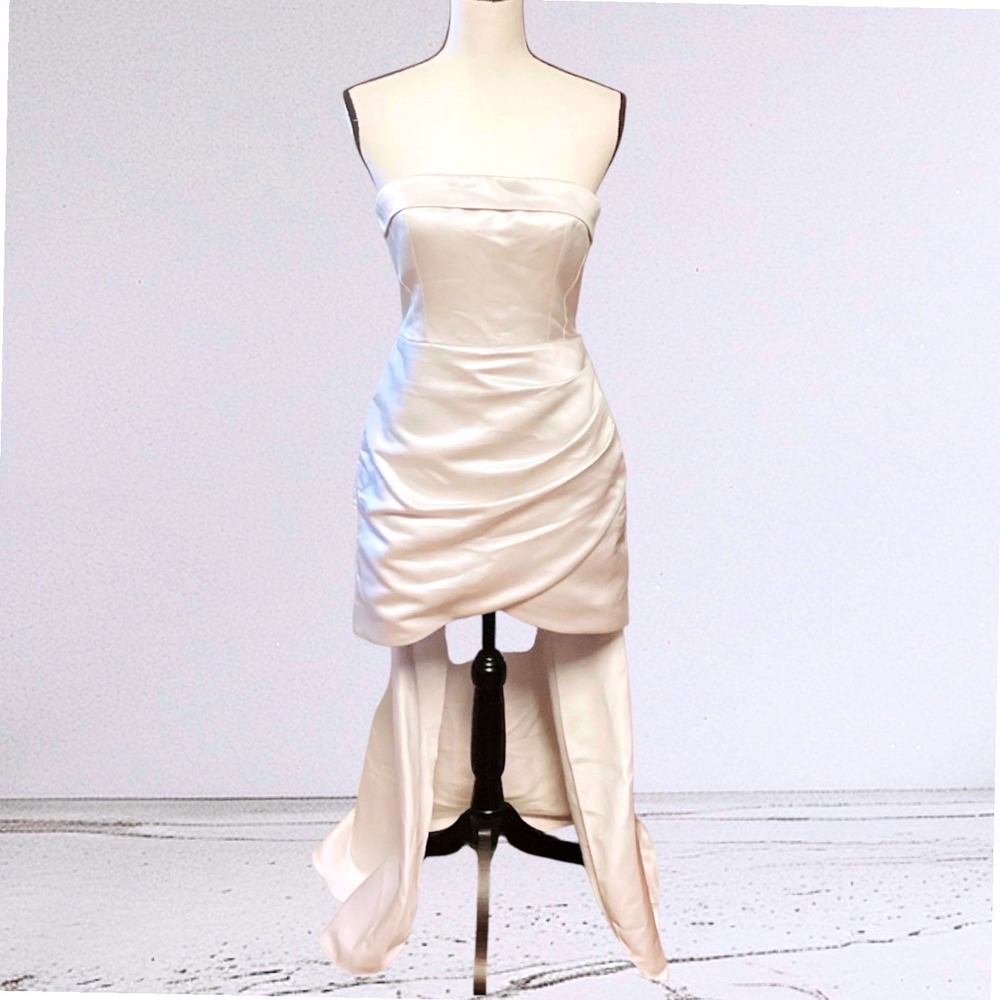 True Violet Bardot Ivory Satin Strapless Mini Dress w Train Bridal Size 10 NWT - Picture 4 of 13